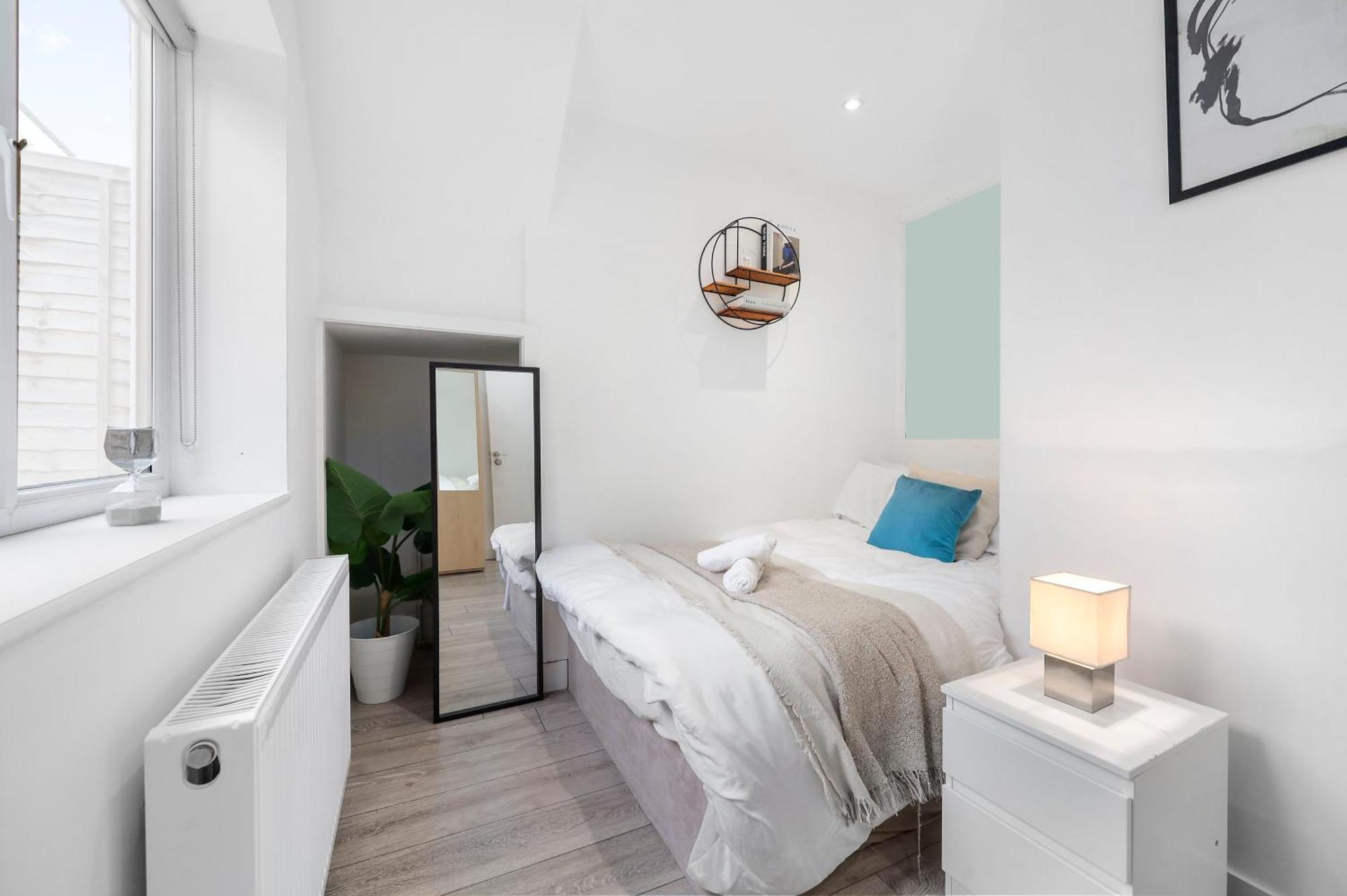 Appartamento Stylish Large 3-bed Apartment, Quick Access To Sights, Free Parking